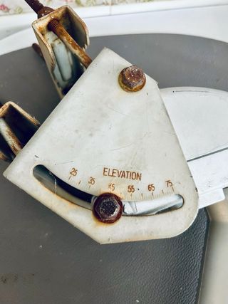 Engel Digi-Tracker AC7215 - Motor Parabólica