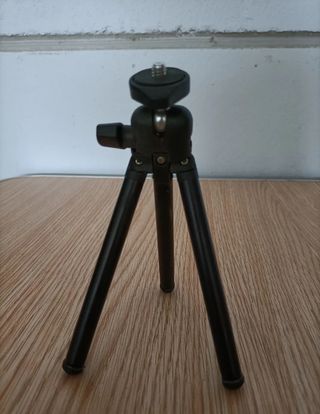TRÍPODE CÁMARA DE FOTOS