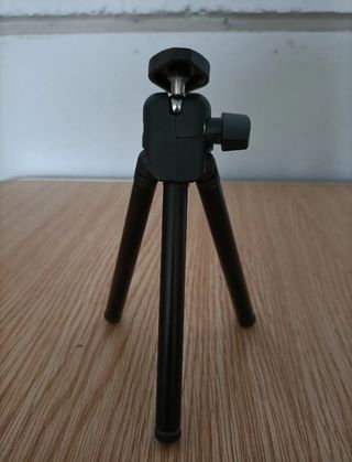 TRÍPODE CÁMARA DE FOTOS