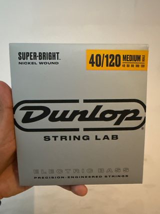 Dunlop Super Bright 40-120 Bajo