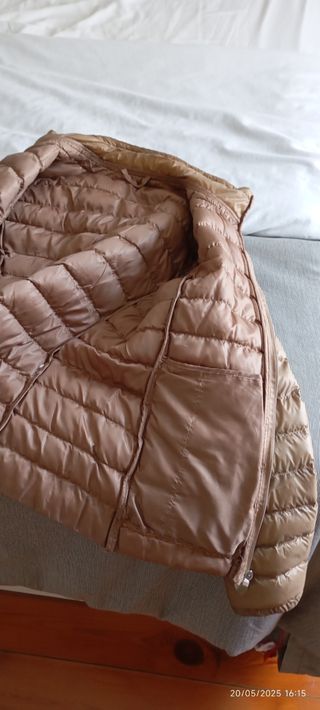 Chaqueta plumifero beige