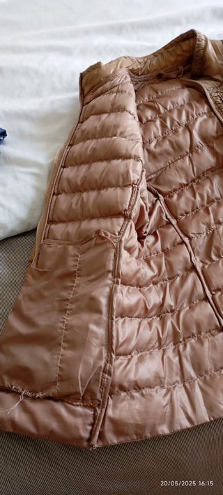 Chaqueta plumifero beige