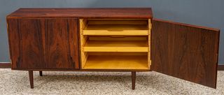 Aparador danés vintage mid-century