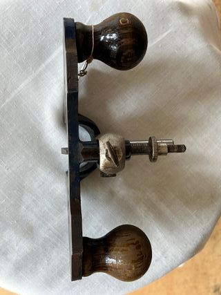 CEPILLO METALICO DE CARPINTERO RECORD No 71.