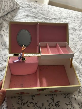 Caja música vintage floral