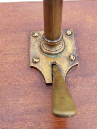 Balanza de farmacia antique