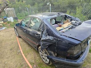 Entero o despiece,BMW Serie 3 2001 136cv