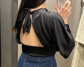 Top Zara negro seda talla S