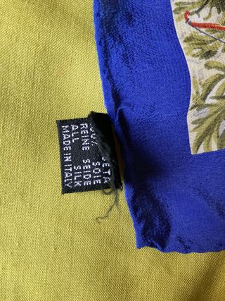 Pañuelo seda TRUSSARDI 