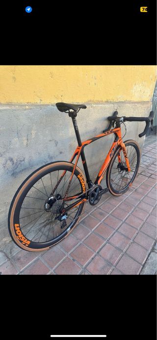 Bicicleta Carretera KTM Revelator Sky Carbono