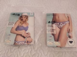 Bikini con etiqueta.
