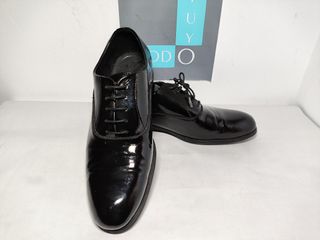 Zapatos de vestir negros brillantes, talla 45