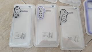 Lote fundas iPhone 12 y varias Samsung