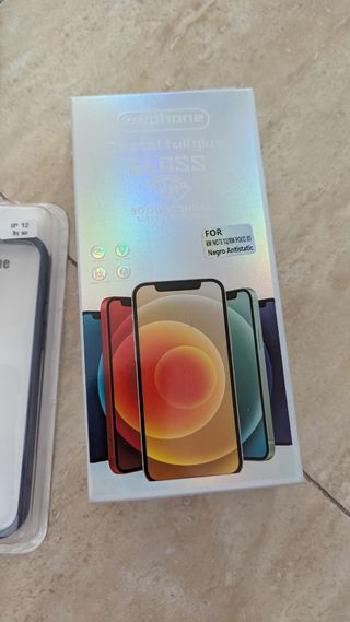 Lote fundas iPhone 12 y varias Samsung