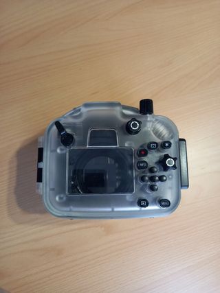 Carcasa submarina Sea Frogs para Canon M5