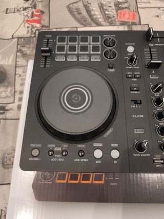 Mesa mezclas Pioneer DJ-Ddj