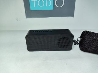 Reloj con alarma, radio y bluetooth, en Todo Tuyo!