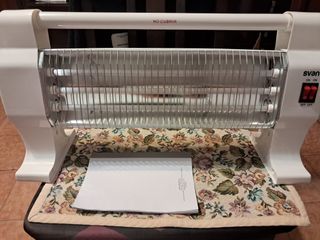 ESTUFA ELÉCTRICA BAJO CONSUMO BLANCO SVAN