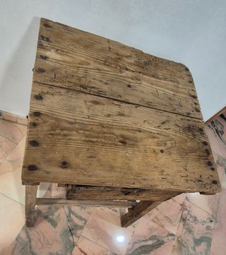 Mesa tocinera antigua de madera