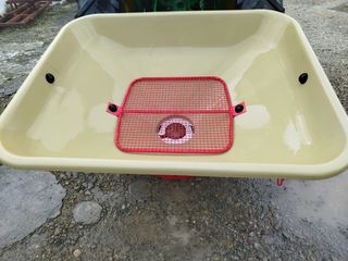 Abonadora Aguirre AC2 1000kg