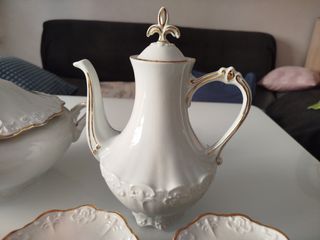 Juego café porcelana Flor de Lis