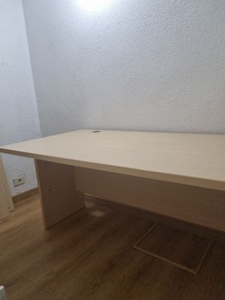 Mesa escritorio oficina 1,6m color haya