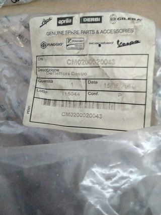 CM0200020043 - Deflector der. Piaggio Liberty