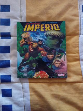 Los Vengadores & Los 4 Fantásticos: Imperio.