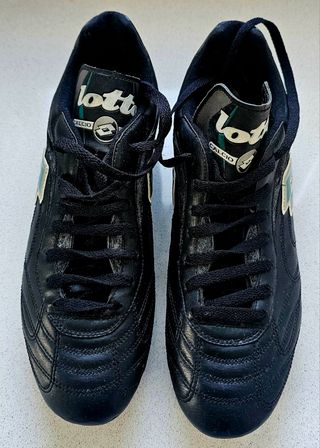 Botas de fútbol Lotto sin usar