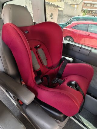 Silla coche Chicco Cosmos roja