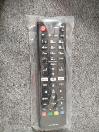 Mando universal LG.