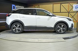 Peugeot 3008   1.2 PURETECH 96KW 130CV ALLURE SS 