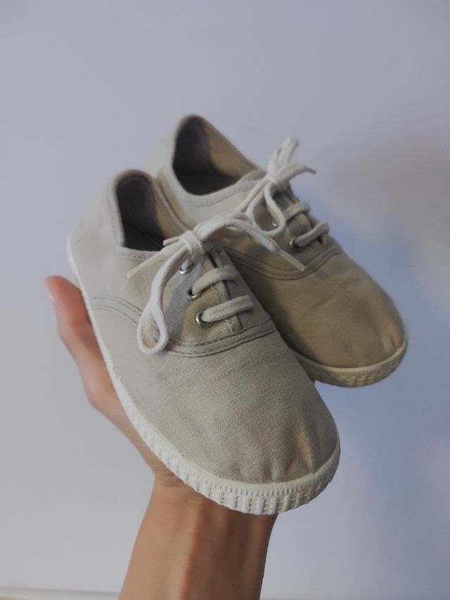 Bambas niño beige talla 28