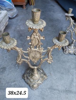 Candelabro Metálico Dorado