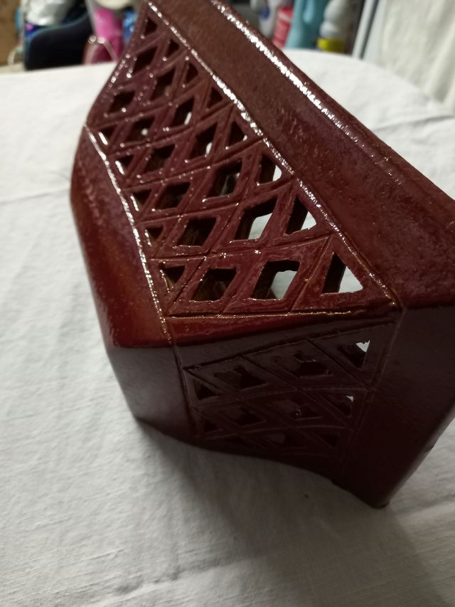 Lampada da parete ceramica