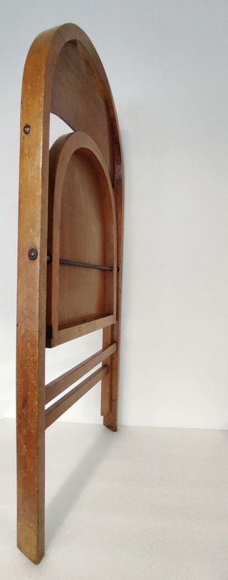 Sillas THONET plegables modelo B751.