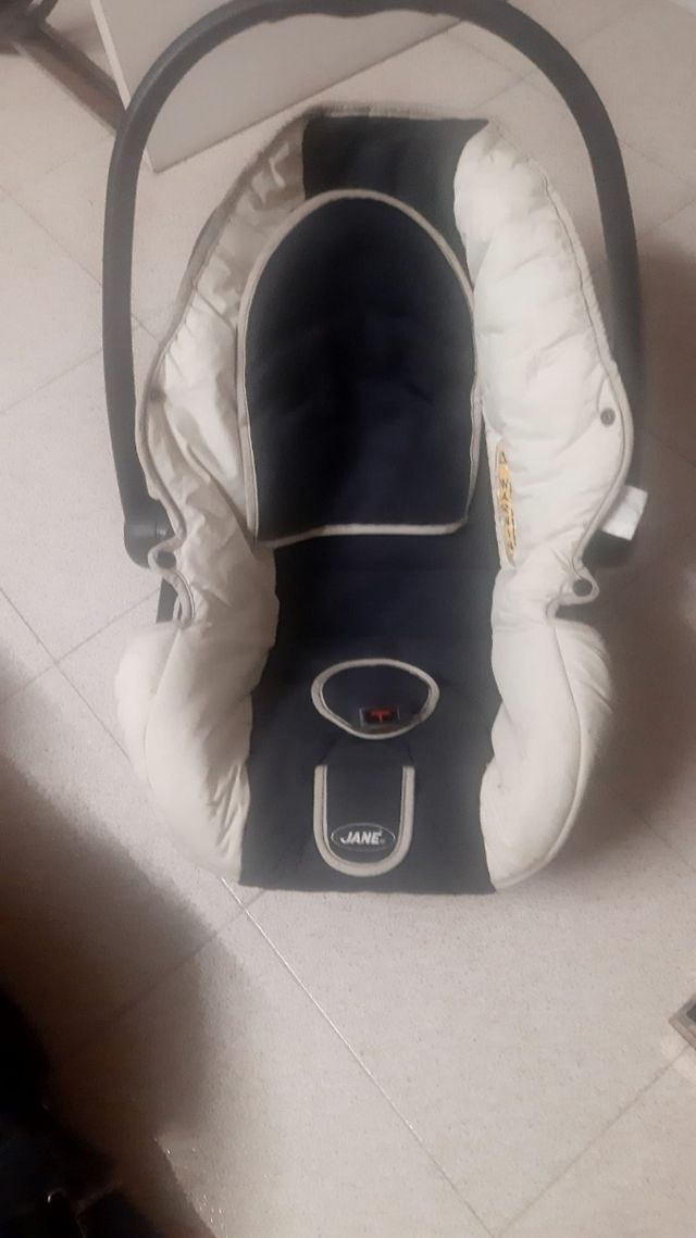 Maxi-Cosi + Cochecito bebé +sillita