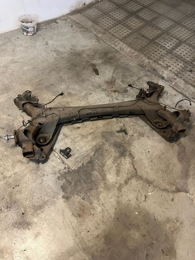 Puente trasero Megane 2 RS R26