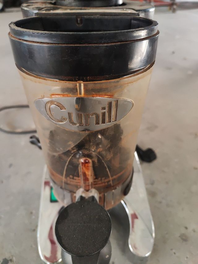 Molino Café Cunill para piezas aunque funciona