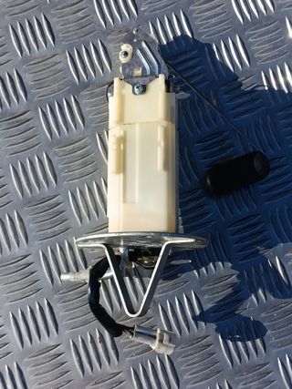 Bomba combustible gsxr1000 k7 y k8