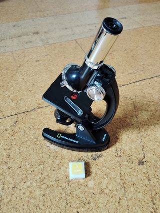 Kit de Microscopio National Geographic 800x