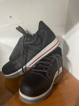 Zapatos seguridad  negros