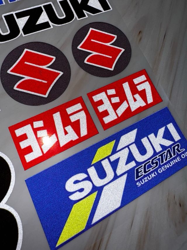KIT PEGATINAS CARENADO SUZUKI GSX RR DR-Z BANDIT