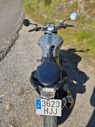 Hyosung GT650 Comet - Moto