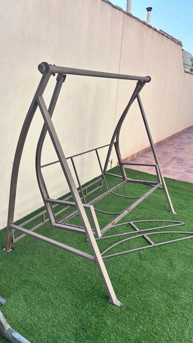 Columpio jardín metal gris