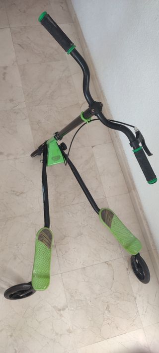 Patinete 3 ruedas, usado.