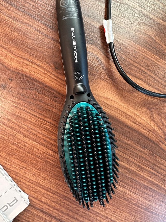 Rowenta Cepillo Alisador - Ionic