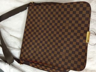 Bolso Louis Vuitton bandolera marrón