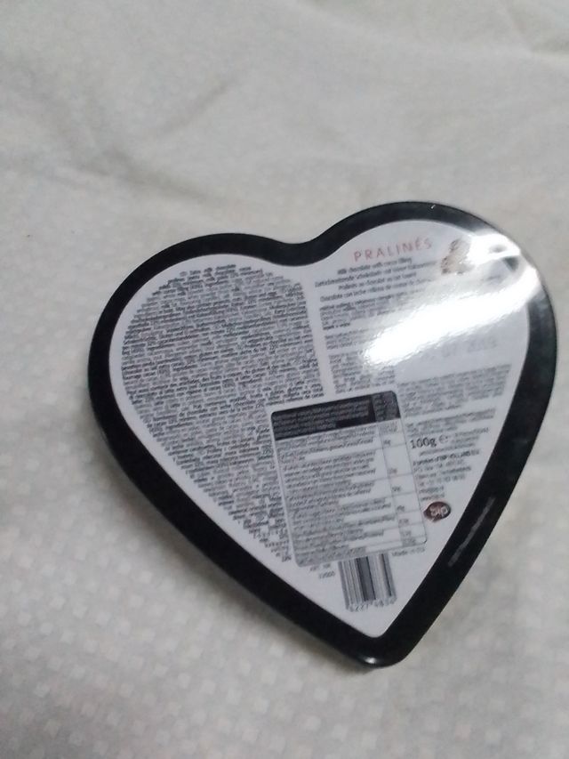 Lata Snoopy corazón vintage