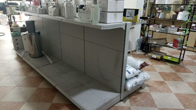 Mobiliario tienda